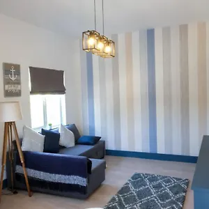 intimate-entire-flat-9-min-walk-to-boscombe-beach.bournemouth-hotels.org/