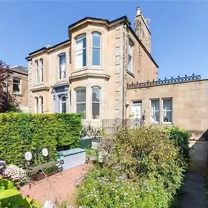 mayfield-apartment.edinburghhotelsuk.org/